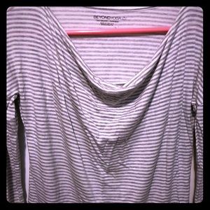 Beyond Yoga long sleeve shirt, small